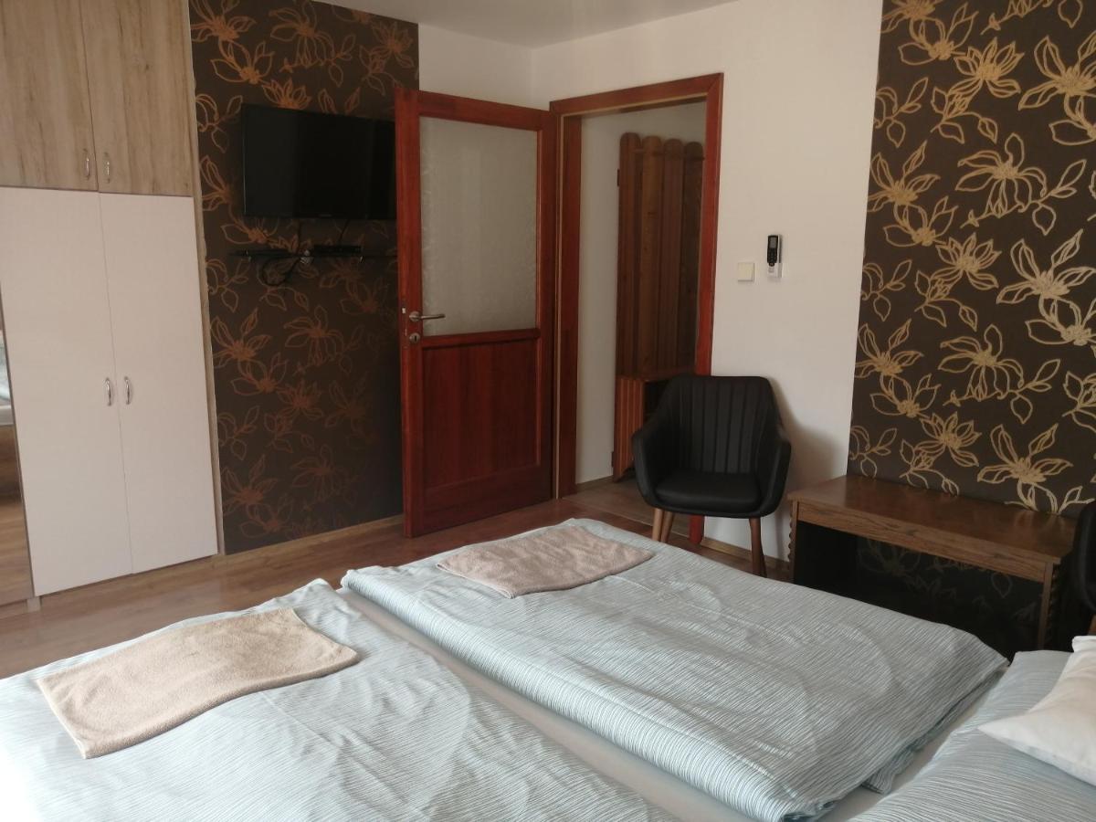 Anita Apartman Bük Exterior foto